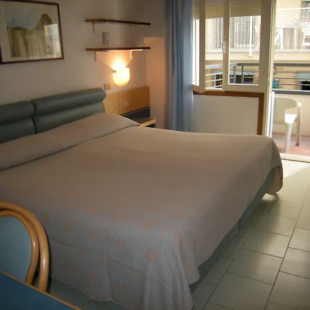 Hotel Ambasciatori Palace 4*