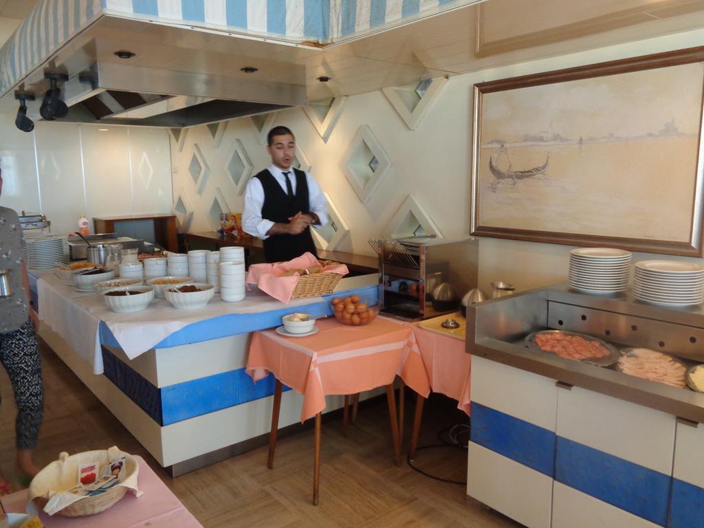 Ambasciatori Palace Hotel 4*